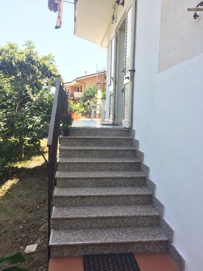 Casa Vacanze Il Gelsomino Пати Екстериор снимка