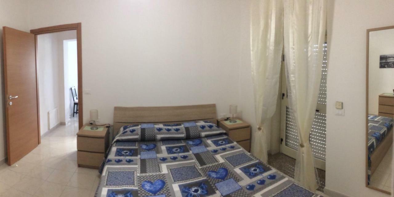 Casa Vacanze Il Gelsomino Пати Екстериор снимка